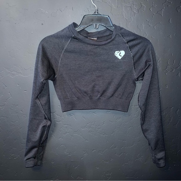 Womens Best Wear POWER SEAMLESS LONG SLEEVE CROP TOP MEDIUM Color:Black - Picture 3 of 8